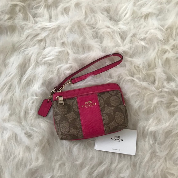 Small Coach wristlet - Picture 2 of 2